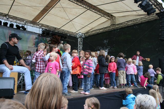 gal/2011/2011 Gruga - Tag des Kindes/2011 Saitentwist Gruga Tag des Kindes 31.07 086.JPG